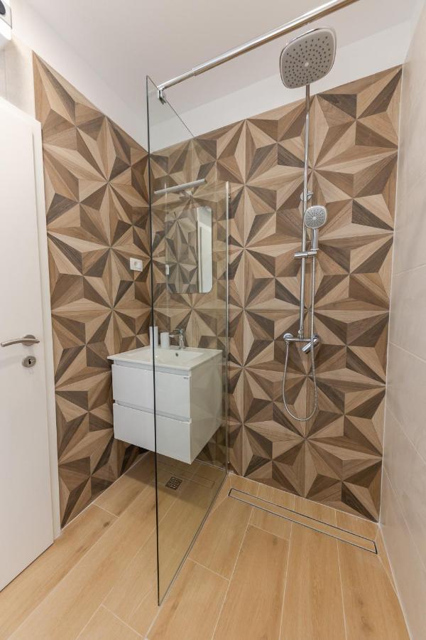 Studio Apt Breeze Split Ngoại thất bức ảnh